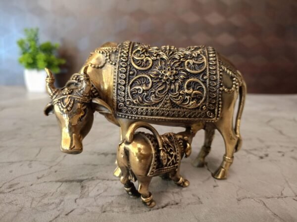 Brass fine art Cow and Calf at Whole Market Jaipur