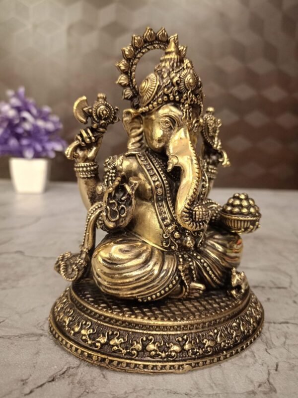 Buy Brass Fine art Vinayagar idol at Manufacturer Coimbatore, India - Image 3