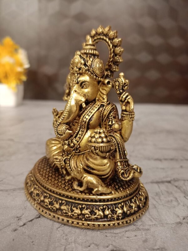 Buy Brass Fine art Vinayakar Idol at wholesale Price 4" Bangalore, India - Image 3