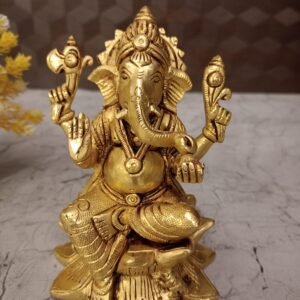 Brass Ganapathi Idol at Wholesale Dealer