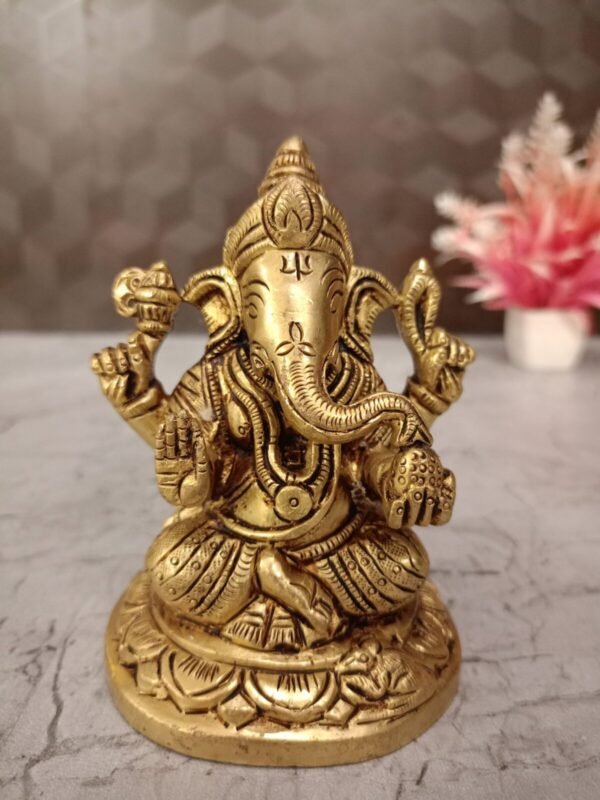 Brass Ganesha Idol at Manufacturer Price Madurai