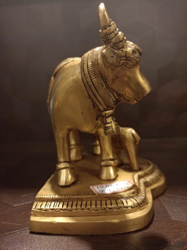 Buy Divine Brass Gomatha with Lakshmi and Ganesha at Wholesale dealer 5" Madurai, India - Image 3