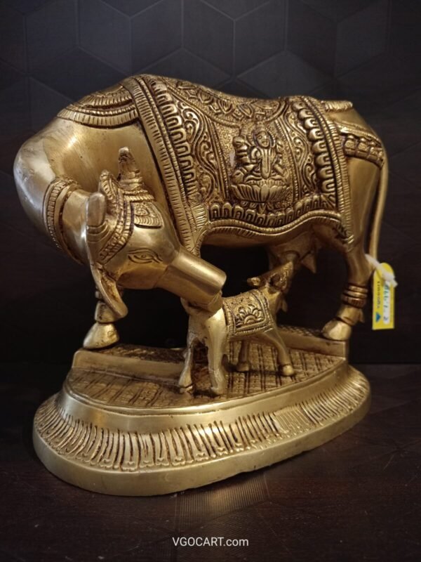 Buy Brass Gomatha with Lakshmi and Ganesha at Wholesale Market 6.5" Aligarh, India - Image 2