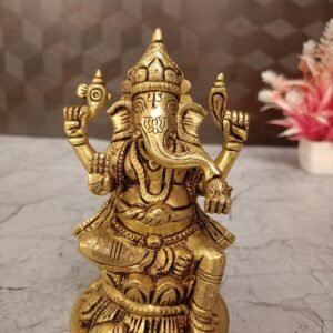 Brass Idampuri Ganesh at wholesale dealer