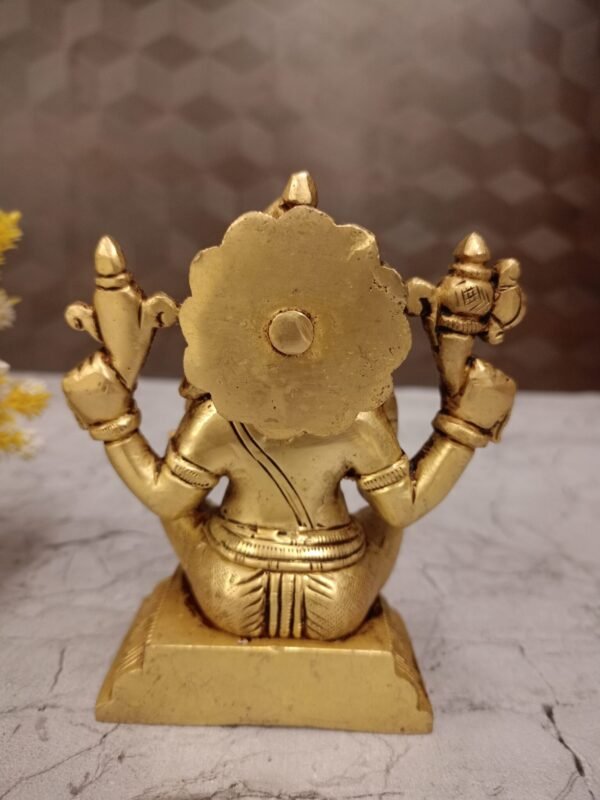 Buy Brass Vigneshwara idol at Wholesale market 4.5" Swamimalai,India - Image 4