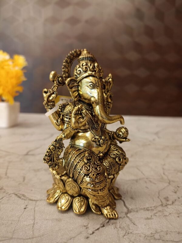 Buy Brass Fine Art Ganesha on a Lotus Base Manufacturer Price Bangalore,India|100% Pure Brass Idols Supplier - Image 3
