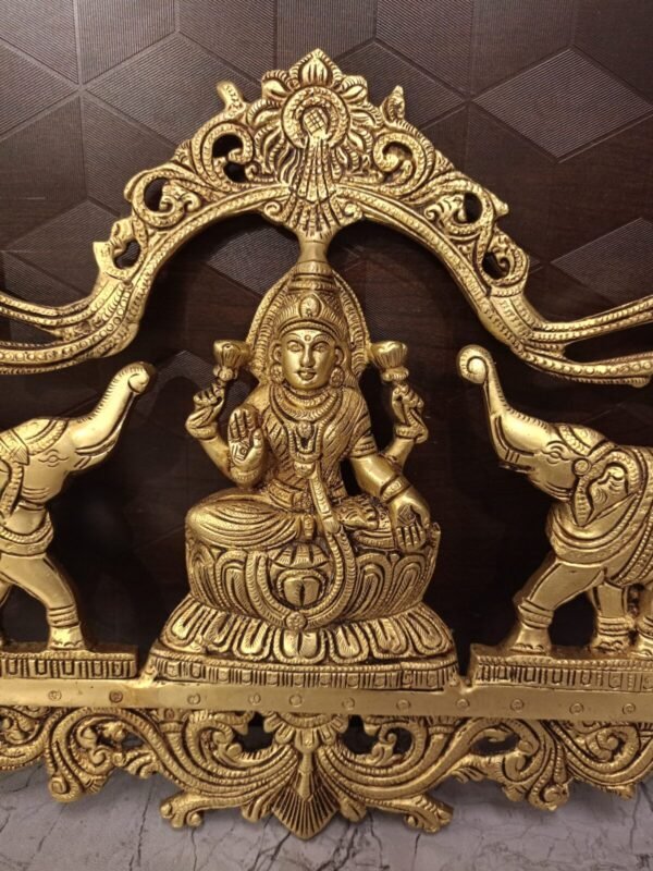 Buy Brass Gajalakshmi Wall Mount at Wholesale Supplier Moradabad,India | 100% Pure Brass Idol Manufacturer - Image 3