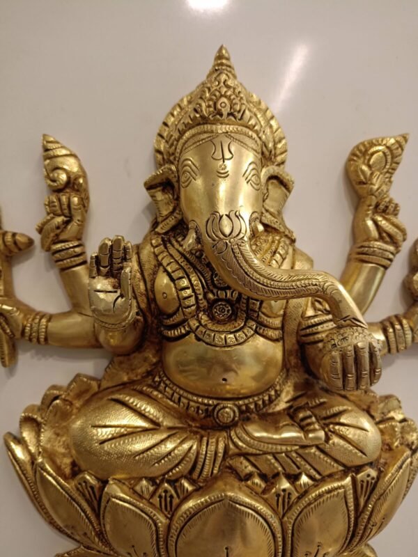 Buy Brass Ganesha Sitting on a Lotus Wall Mount at Manufacturer Price, India  | 100% Pure Brass Idols Manufacture and Suppliers - Image 2