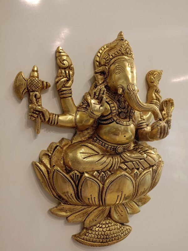 Buy Brass Ganesha Sitting on a Lotus Wall Mount at Manufacturer Price, India  | 100% Pure Brass Idols Manufacture and Suppliers - Image 4