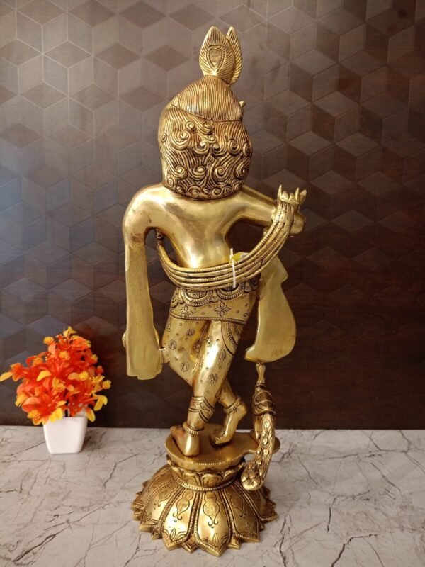 Buy Brass Krishna On Lotus Base at Wholesale Dealer Chennai, India | 100% Pure Brass Idols Manufacturer - Image 4