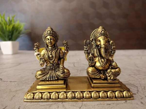Brass Fine art Lakshmi and Ganesha on Chowki