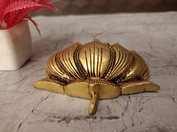Buy Brass Lotus Wall Mount at Manufacturer Price Moradbad ,India | 100 % Pure Brass Idols Manufacturer - Image 3