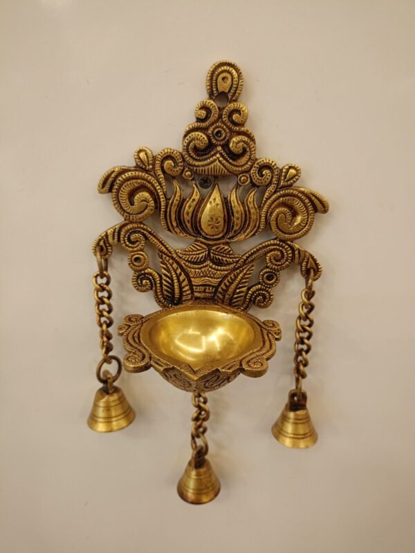 Buy Brass Lotus Wall Mount Single Face Diya at Wholesale dealer Madurai, India | 100% Pure Brass Idols Suppliers - Image 2