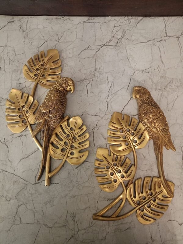 Brass Parrot with Three Leaves Wall Mount