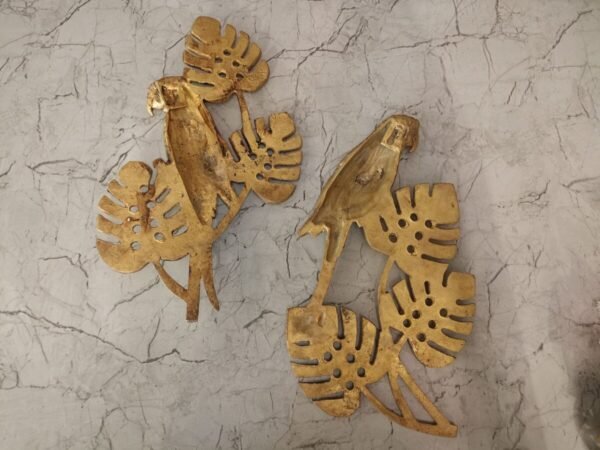 Buy Brass Parrot with Three Leaves Wall Mount at wholesale Price Chennai, India | 100% Pure Brass Idols Supplier - Image 2