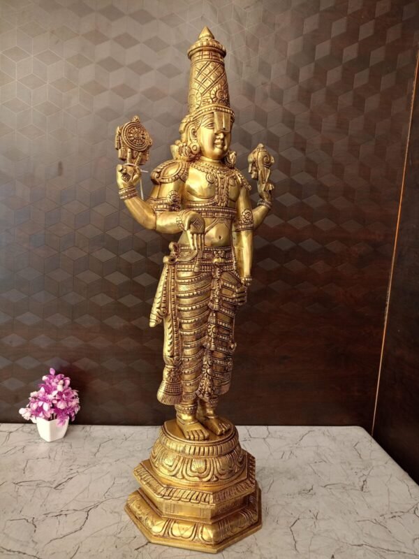 Buy Brass Perumal Idol at Wholesale Price Bangalore, India | 100% Pure Brass idols Manufacturer - Image 2