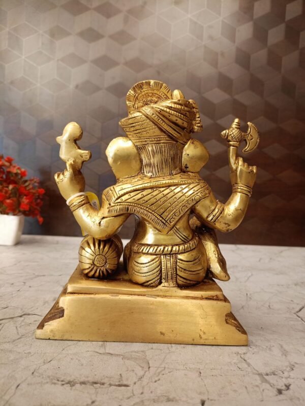 Buy Brass Turban Ganesha on Sofa at Wholesale Price Channai,India | 100% Pure Brass Idols Suppliers - Image 4