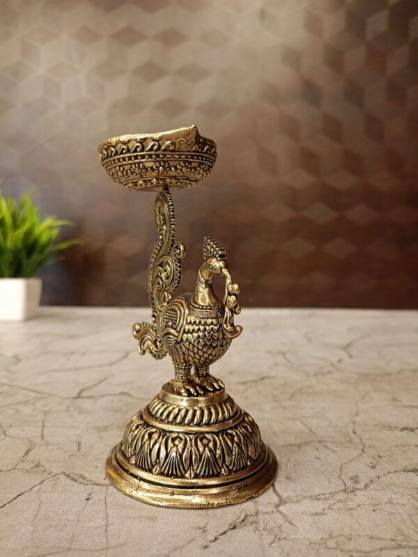 Buy Brass Fine Art Annam Diya Antique Finish Handicraft at Wholesale Market Price Moradabad, India | 100% Pure Brass Idols Wholesale Supplier and Dealer Uttar Pradesh , India - Image 3