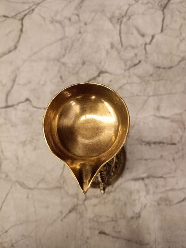 Buy Brass Fine Art Annam Diya Antique Finish Handicraft at Wholesale Market Price Moradabad, India | 100% Pure Brass Idols Wholesale Supplier and Dealer Uttar Pradesh , India - Image 4