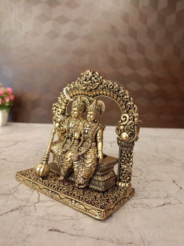 Buy Brass Fine Art Vishnu Lakshmi Idol Antique Finish Handicraft at Wholesale Price Thanjavur, India | 100% Pure Brass Idols Wholesale Supplier and Dealer Tamil Nadu , India - Image 2