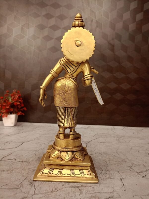 Buy Brass Goddess Meenakshi Amman Idol Antique Finish Handicraft at Wholesale Price Madurai, India | 100% Pure Brass Idols Manufacturer Uttar pradesh - Image 2