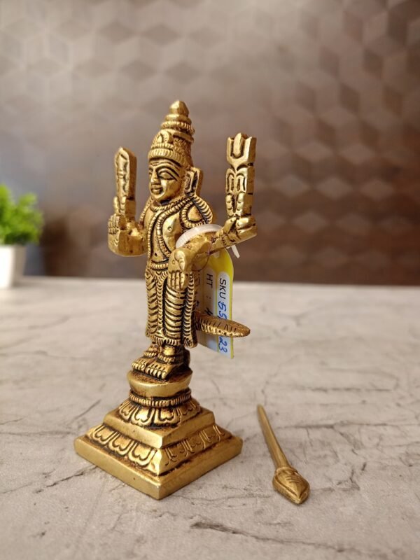 Buy Brass Lord Murugan Idol Antique Finish Handicraft at Wholesale Price Thanjavur, India | 100% Pure Brass Idols Manufacturer Tamil Nadu - Image 3