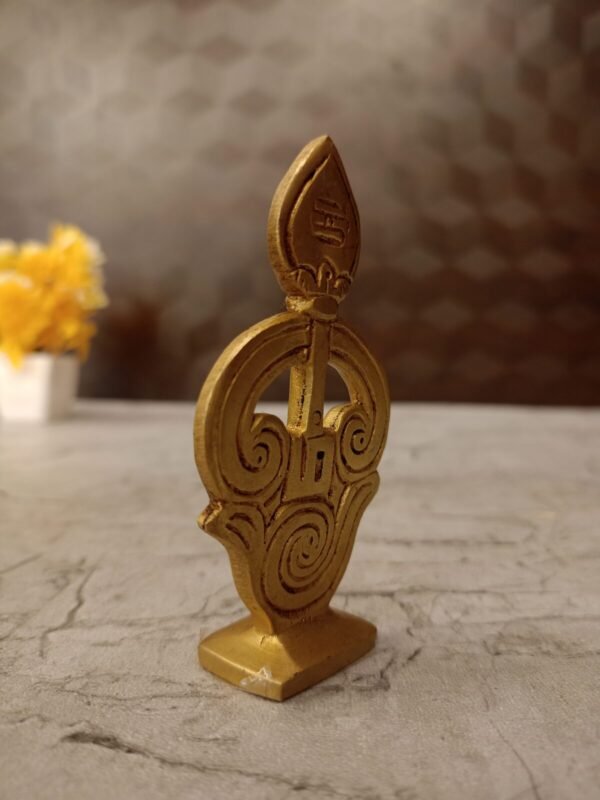 Buy Brass Murugan Om Vel Idol Antique Finish Handicraft at Wholesale Price Coimbatore, India | 100% Pure Brass Idols Manufacturer Tamil Nadu - Image 2