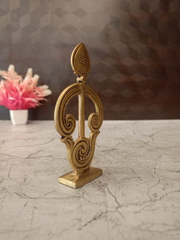 Buy Brass Om Vel Idol Antique Finish Handicraft at Wholesale Price Coimbatore, India | 100% Pure Brass Idols Manufacturer Tamil Nadu - Image 3