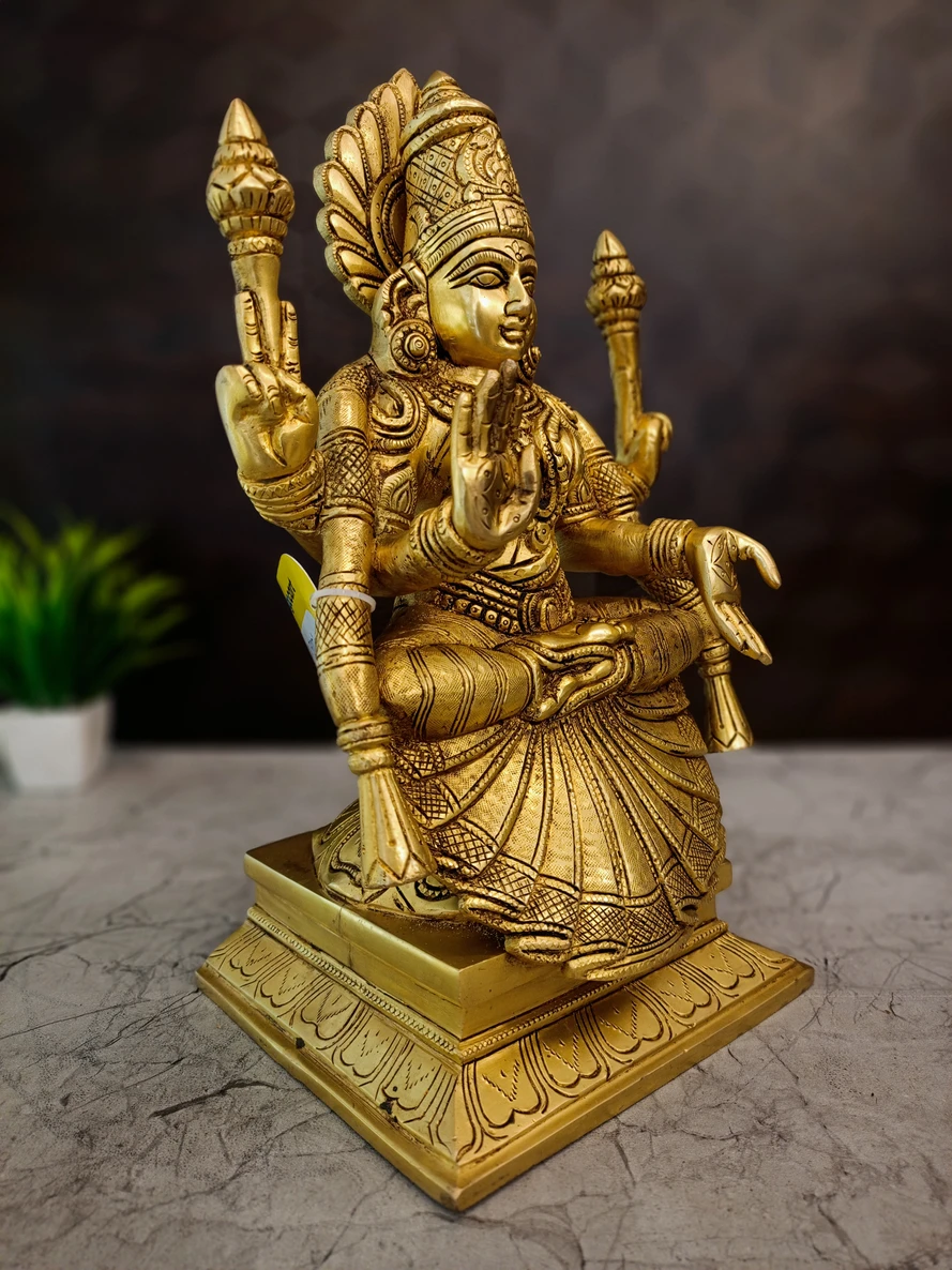 Brass Padmavathi Thayar Idol at Wholesale price Chennai, India | 100% Pure Brass Idols Supplier - Image 5